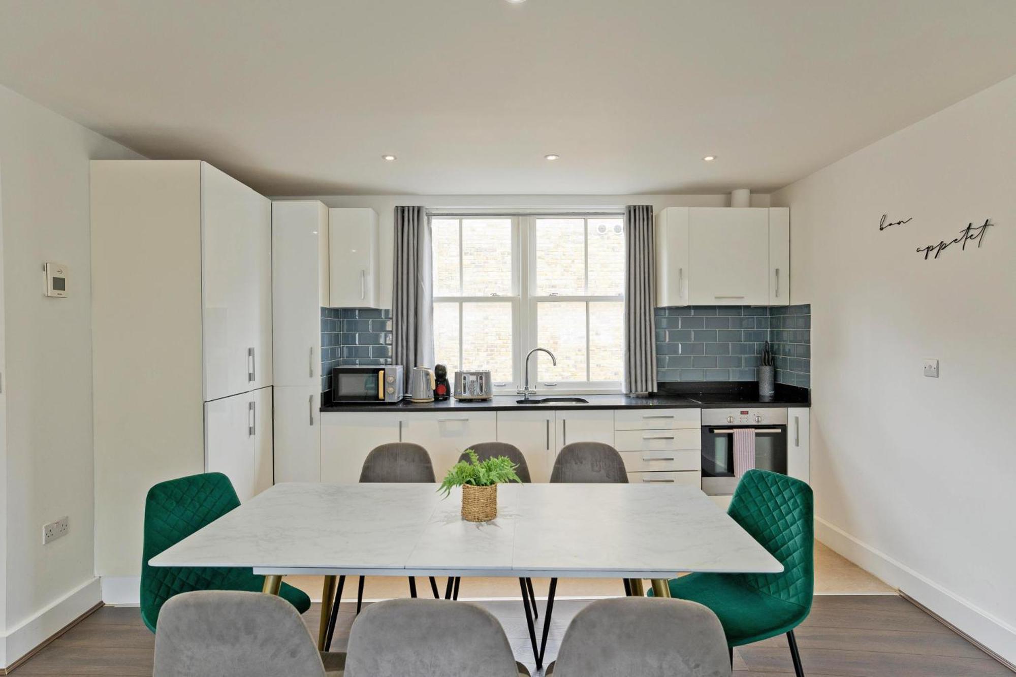 Imperial Liverpool Street Apartment