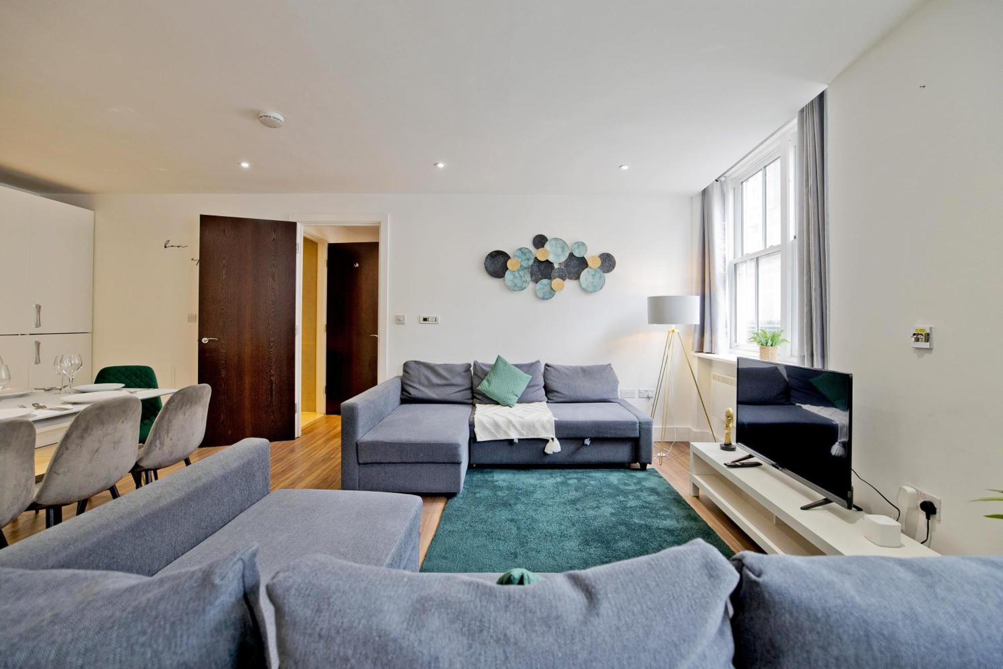 Imperial Liverpool Street Apartment London